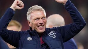 وست هام يتخذ قرارًا تجاه مستقبل ديفيد مويس بسبب دوري المؤتمر الأوروبي
