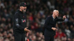 ديلي ميل: مانشستر يونايتد يُجهز عرضًا رسميًا لضم هدف ليفربول وآرسنال