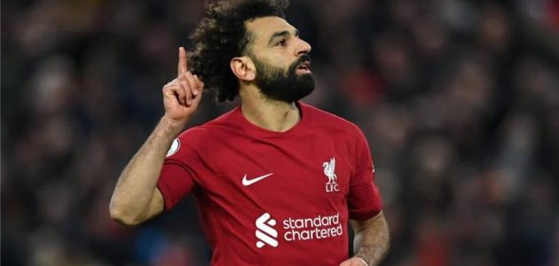 محمد صلاح عن لاعب ليفربول: ذكي ويريد التعلم.. أتحدث معه دائمًا