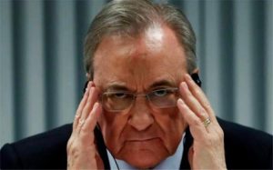 ماركا: فلورنتينو بيريز مهووس بصفقة شاقة لخلافة بنزيما في ريال مدريد