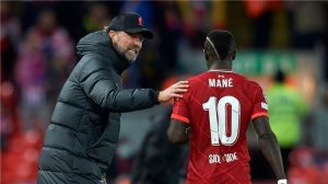 لاعب ليفربول السابق عن عودة ماني: لا يجب أن ينظر كلوب إليه مرة أخرى