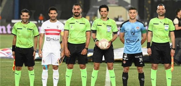 أحمد الشناوي يوضح هل يستحق الزمالك ركلة جزاء أمام غزل المحلة؟