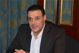 عصام عبد الفتاح: لست مع الحكم المصري في القمة.. وعلى كلاتنبرج دفع كل دولار تقاضاه