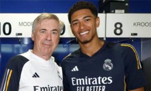 صور.. لاعبو ريال مدريد يعودون للتدريبات في حضور بيلينجهام