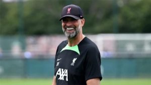 كلوب يفتح الباب أمام الاعتماد على شباب ليفربول استعدادًا للموسم الجديد
