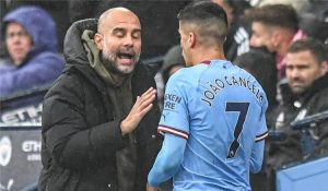 جوارديولا يعلق على مستقبل كانسيلو مع مانشستر سيتي