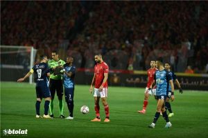 القناة الناقلة لمباراة الأهلي وبيراميدز اليوم في الدوري المصري