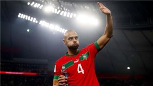 سفيان أمرابط يصدم ليفربول من أجل مانشستر يونايتد
